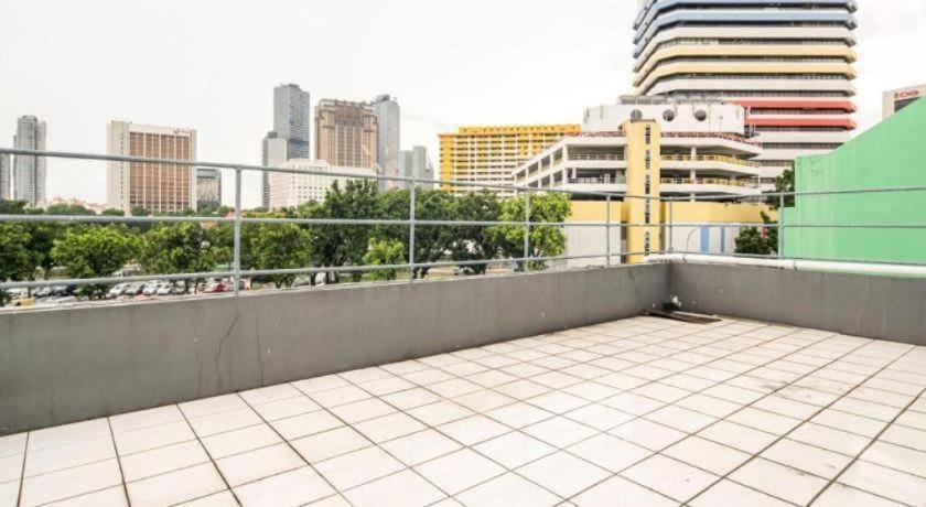 Meriton Hotel