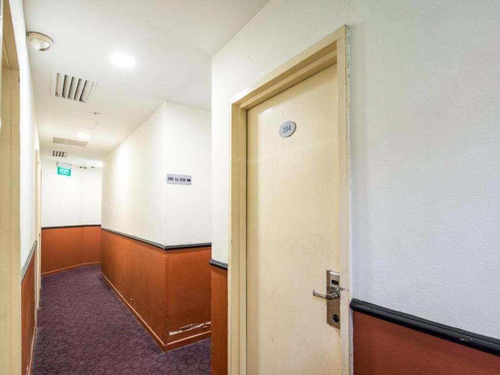 Hotel Meriton 2*